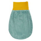 Der KraftKids Strampelsack Herbst Winter Cord Breitcord Mint hat eine weiche, ovale Form mit gerippter mintfarbener Kordel und einem breiten, dehnbaren Bund - ideal für kuscheligen Schlaf.